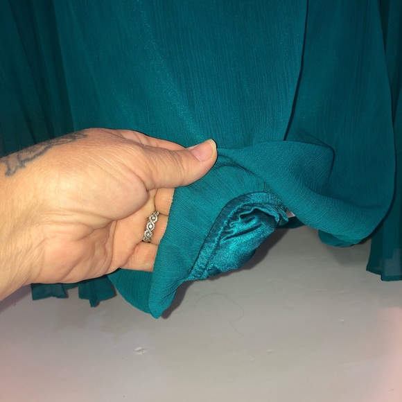 Alfani Accordion Winged Sleeve Woman’s Top - Picture 8 of 14